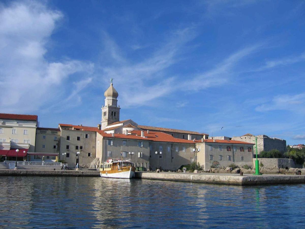 Apartments In Cizici/Insel Krk 31083 Extérieur photo